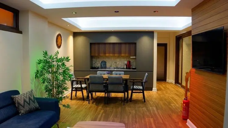 Dublex Villa-İki Yatak Odalı, Bahçe Manzaralı, Isıtmalı Özel Havuzlu