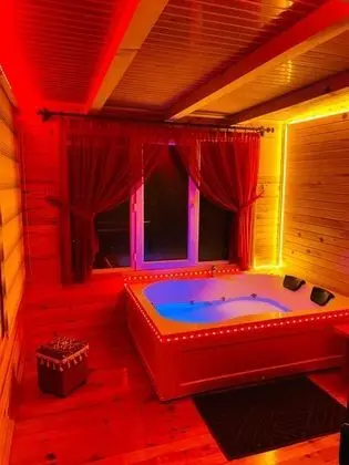 Jakuzili Dublex Villa, Deniz ve Doğa Manzaralı, Jakuzili (2 Kişilik)