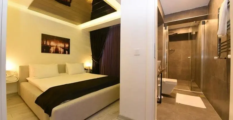 Amonit Standart Oda, Bahçe Manzaralı