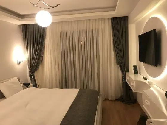 Standart Balkonlu Yesim Odasi