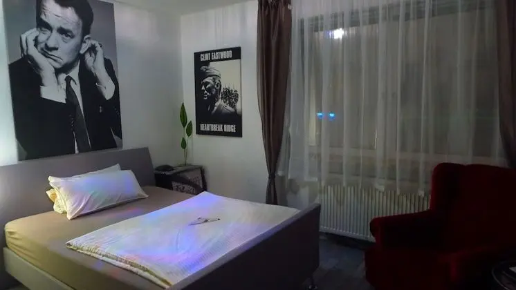 Apart Daire, 1 En Büyük (King) Boy Yatak