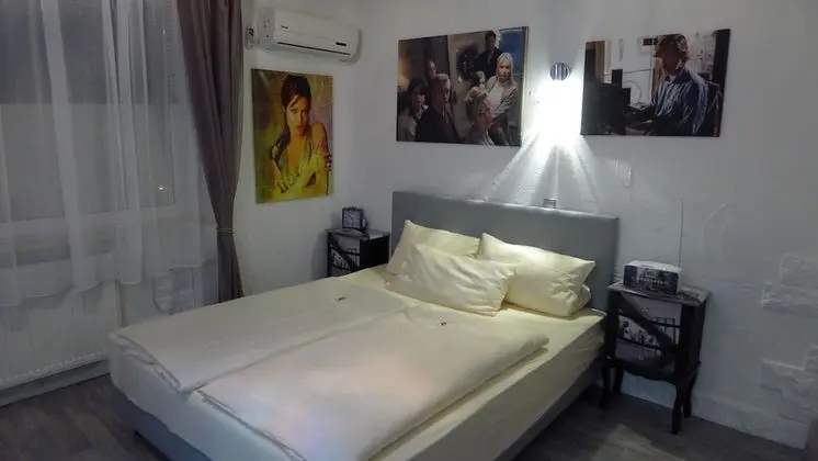 Tek Büyük Yataklı Oda, 1 Büyük (Queen) Boy Yatak