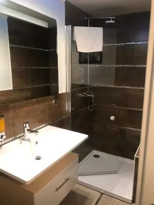 Tek Büyük Yataklı Oda, 1 Büyük (Queen) Boy Yatak