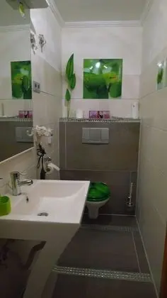 Tek Kişilik Oda, 1 Çift Kişilik Yatak