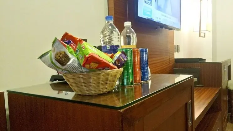 Deluxe Tek Büyük Yataklı Oda, 1 Yatak Odası, Sigara İçilebilir