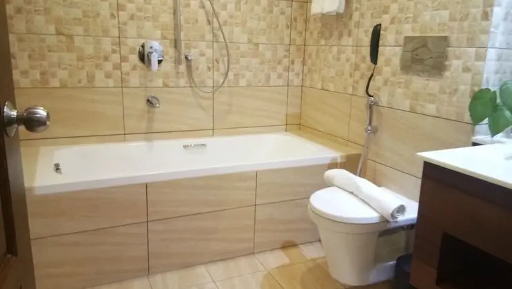 Deluxe Tek Büyük Yataklı Oda, 1 Yatak Odası, Sigara İçilebilir