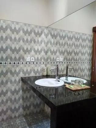 Deluxe Tek Büyük Yataklı Oda, 1 Çift Kişilik Yatak, Sigara İçilebilir