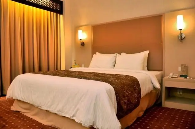 Deluxe Tek Büyük veya İki Ayrı Yataklı Oda