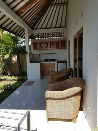 Deluxe Tek Büyük Yataklı Oda, Sigara İçilmez, Bahçe Manzaralı