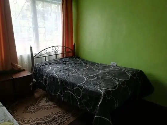 Üç Kişilik Oda