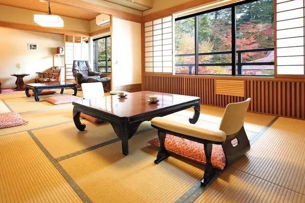 Superior Oda (Japanese-Style)