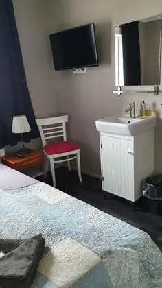 Standard Tek Büyük Yataklı Oda, Ortak Banyo