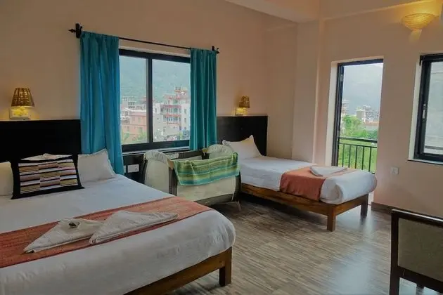 Deluxe Tek Büyük veya İki Ayrı Yataklı Oda, Balkon