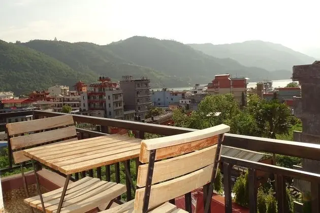 Deluxe Tek Büyük veya İki Ayrı Yataklı Oda, Balkon