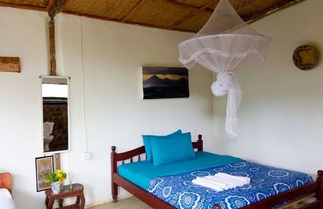 Comfort Dört Kişilik Oda, 1 Yatak Odası, Bahçe Manzaralı (Regal Sunbird)