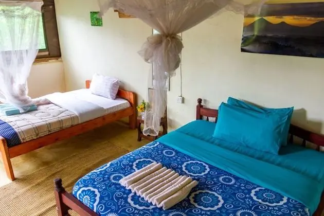 Comfort Dört Kişilik Oda, 1 Yatak Odası, Bahçe Manzaralı (Regal Sunbird)