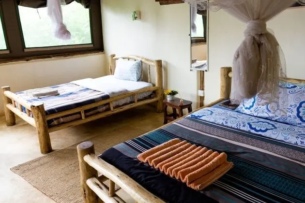 Comfort Dört Kişilik Oda, 1 Yatak Odası, Bahçe Manzaralı (Robin Chat)