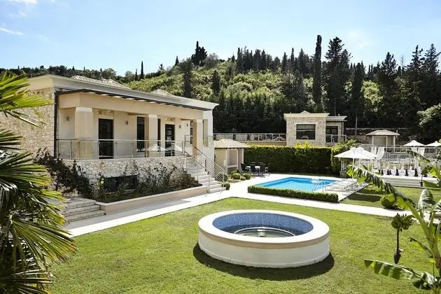 Elite Villa, 4 Yatak Odası, Kişiye Özel Havuzlu, Plaj Manzaralı