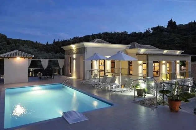 Superior Villa, 4 Yatak Odası, Kişiye Özel Havuzlu, Plaj Manzaralı