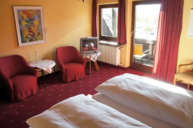 Çift ​​kişilik Economy