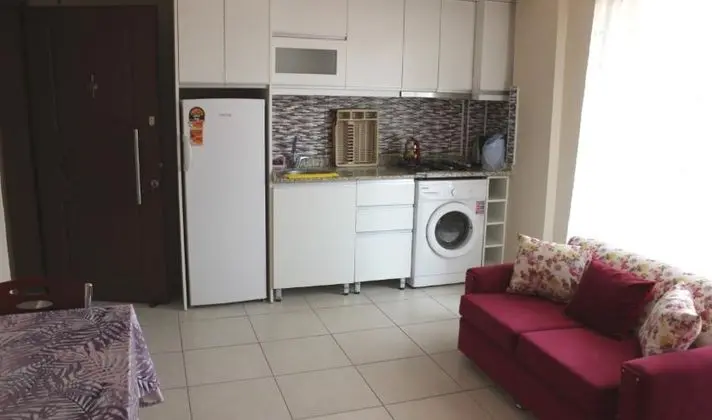 1+1 Bahçe Manzaralı Daire