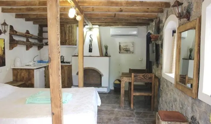 Begonvil Taş Suite