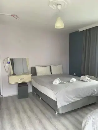 Balkonlu Standart üç kişilik oda