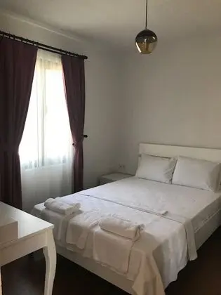 Apartment, Havuz Manzaralı, Balkonlu