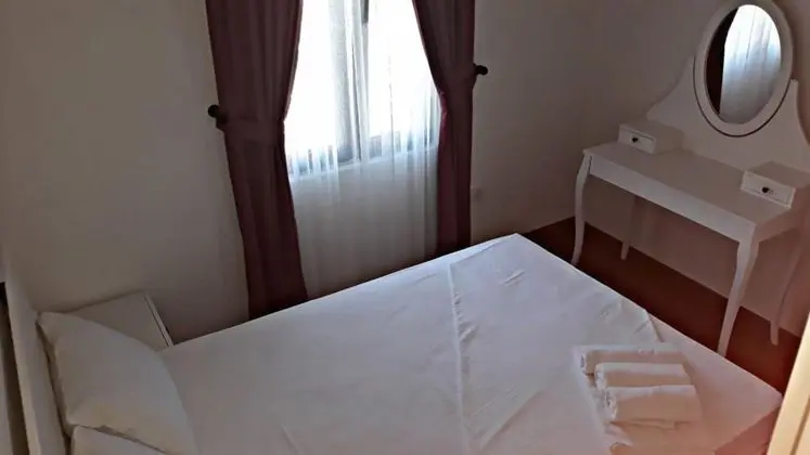 Apartment, Havuz Manzaralı, Balkonlu