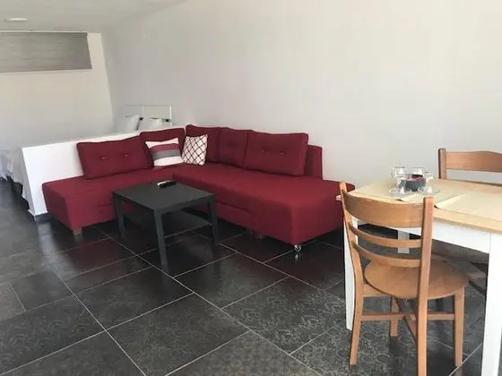 Deluxe Pool Room, Havuz Manzaralı