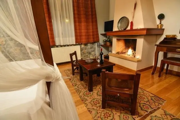 Üç Kişilik Oda, Dağ Manzaralı