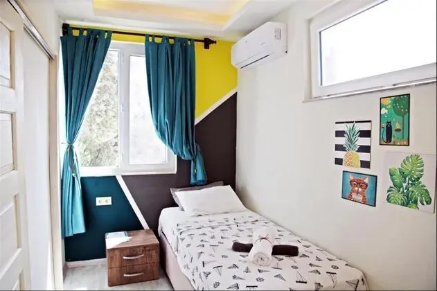 Standart Oda, Dağ Manzaralı