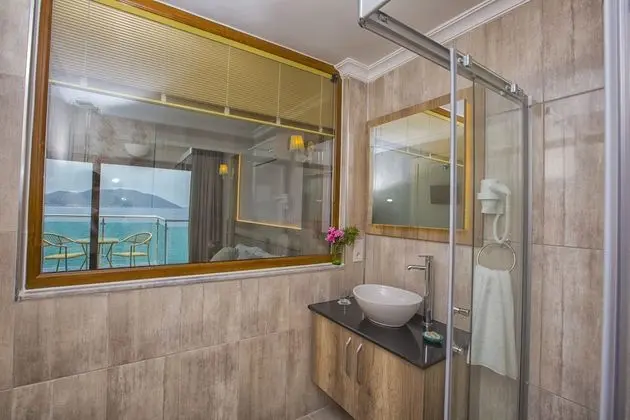 Standard Tek Büyük Yataklı Oda, Deniz Manzaralı