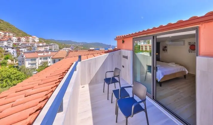 Çatı Katı Oda, Dağ Manzaralı, Balkonlu