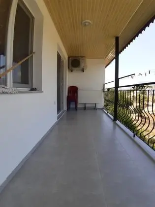 Daire-İki Yatak Odalı, Şehir veya Dağ Manzaralı, Balkonlu