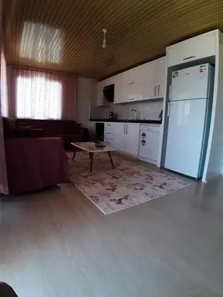 Daire-İki Yatak Odalı, Şehir veya Dağ Manzaralı, Balkonlu