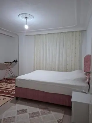 Daire-İki Yatak Odalı, Şehir veya Dağ Manzaralı, Balkonlu