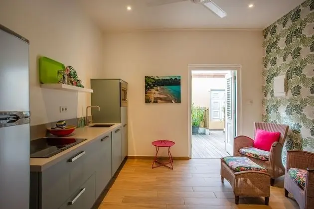 Flamingo Petite ground floor studio, with small terrace and shared plunge pool