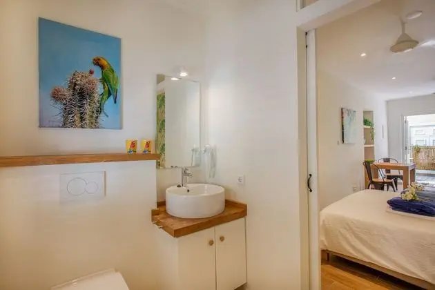 Pretty Prikichi ground floor studio, with terrace and shared plunge pool