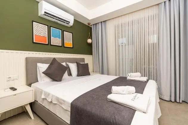 Standart Oda, Kara Manzaralı, Balkonlu