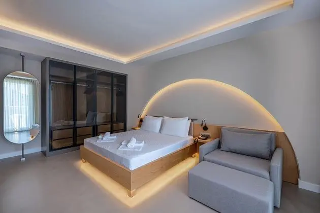 Jakuzili Deluxe Suite Oda