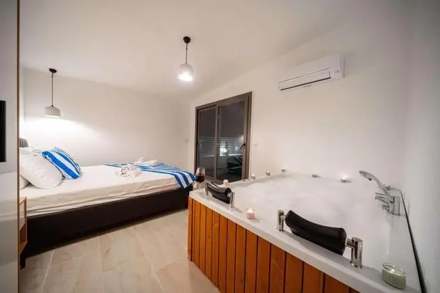 Dublex Villa-İki Yatak Odalı, Havuz ve Bahçe Manzaralı, Özel Havuzlu