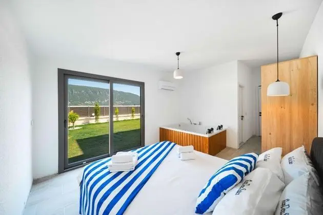 Dublex Villa-İki Yatak Odalı, Havuz ve Bahçe Manzaralı, Özel Havuzlu