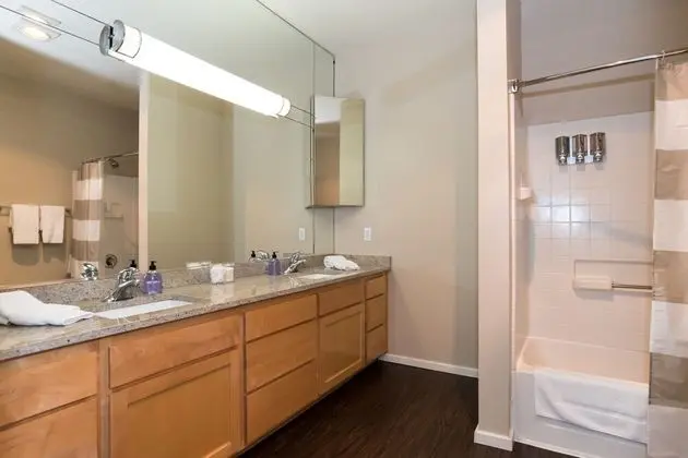 Family Apart Daire, 2 Yatak Odası, Sigara İçilmez, Balkon (Self Check-in with Virtual Front Desk)
