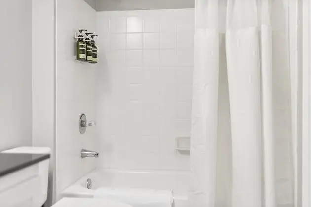 Signature Apart Daire, 1 En Büyük (King) Boy Yatak, Veranda (Self Check-in with Virtual Front Desk)