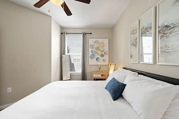 Comfort Apart Daire, 1 En Büyük (King) Boy Yatak ve Çekyat (Self Check-in with Virtual Front Desk)