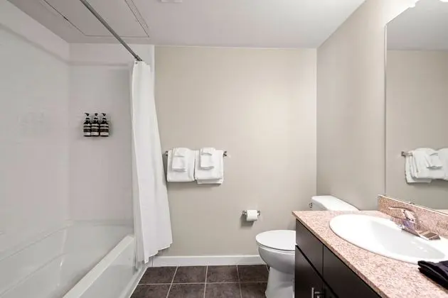 Comfort Apart Daire, 1 En Büyük (King) Boy Yatak ve Çekyat (Self Check-in with Virtual Front Desk)