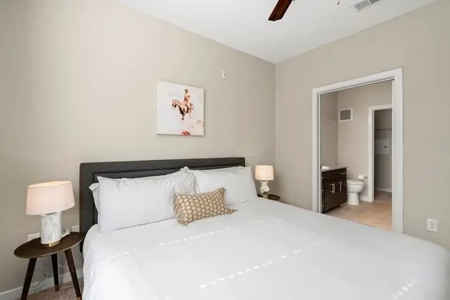 Signature Apart Daire, 2 Yatak Odası, Sigara İçilmez (Self Check-in with Virtual Front Desk)