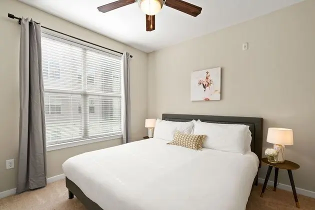 Signature Apart Daire, 2 Yatak Odası, Sigara İçilmez (Self Check-in with Virtual Front Desk)