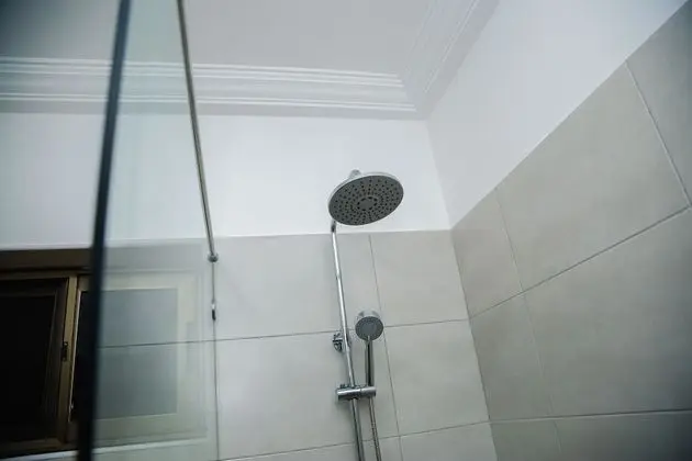 Luxury Tek Büyük Yataklı Oda